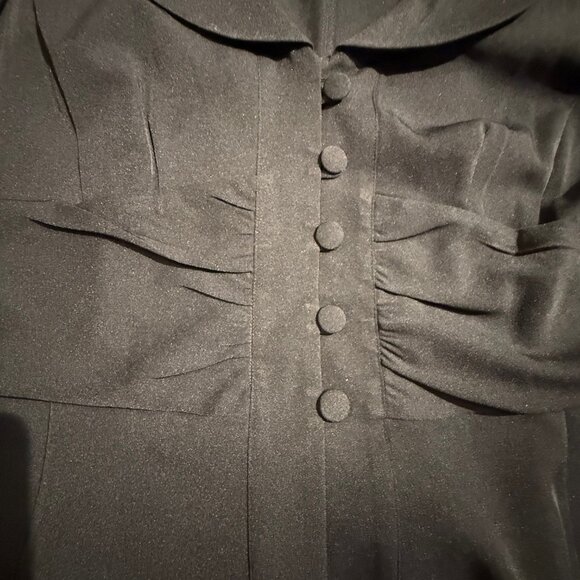 T. Milano elegant dressy Women's black short sleeve 2 piece skirt suit: Size 16W - Picture 4 of 8